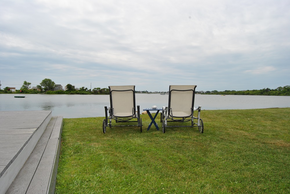 SUMMER VACATION RENTAL POTTERS POND/EAST MATUNUCK